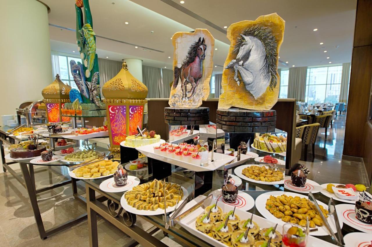 Holiday Suites Al Azizia Mecca Exterior photo A buffet at the Jumeirah Jumeirah Hotel